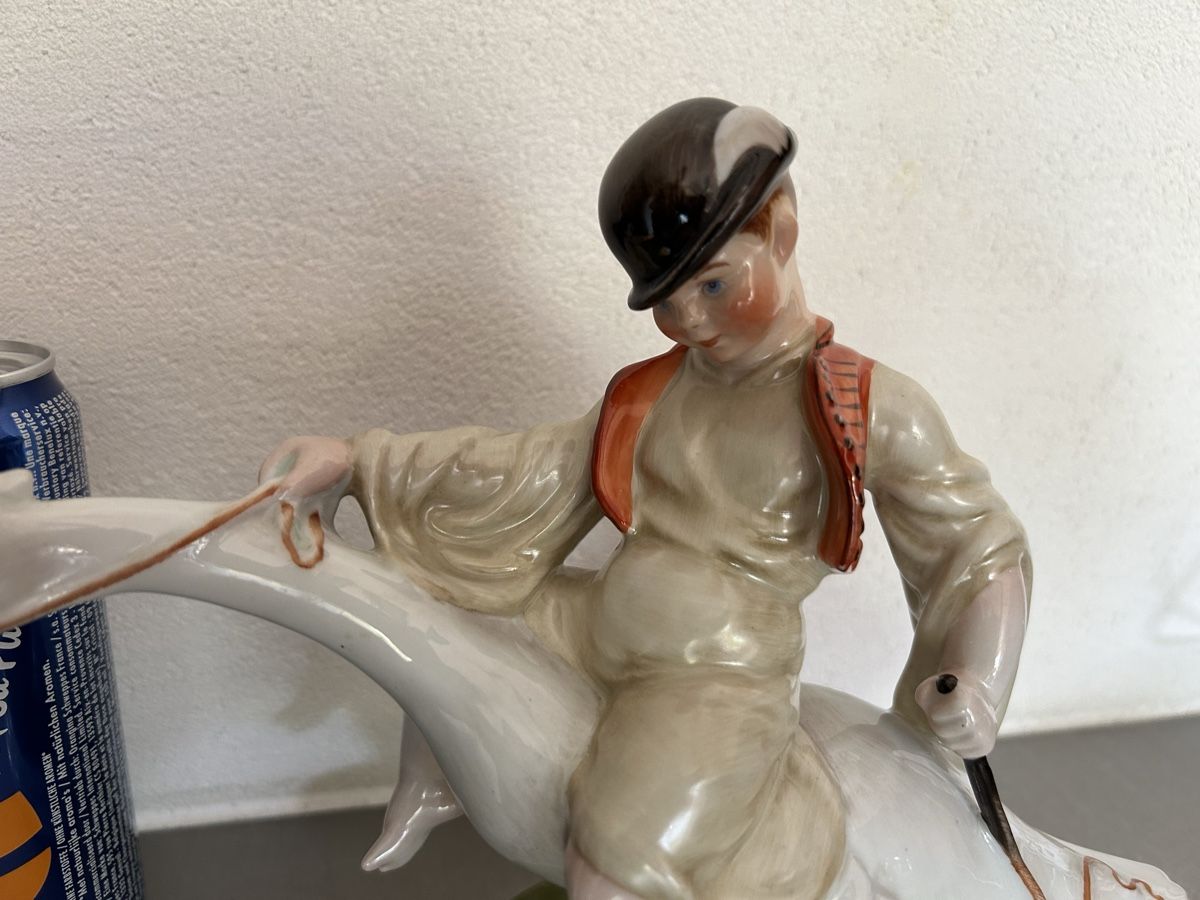 Herend Statuette: Traumhafte Herend Figur – Nuovo (secondo la descrizione) da Hofstetten SO venduto da Treasurefinds 3