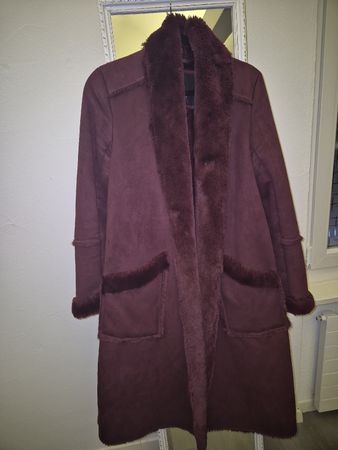 Damen Mantel Kunstleder Bordeaux Grösse M guter Zustand