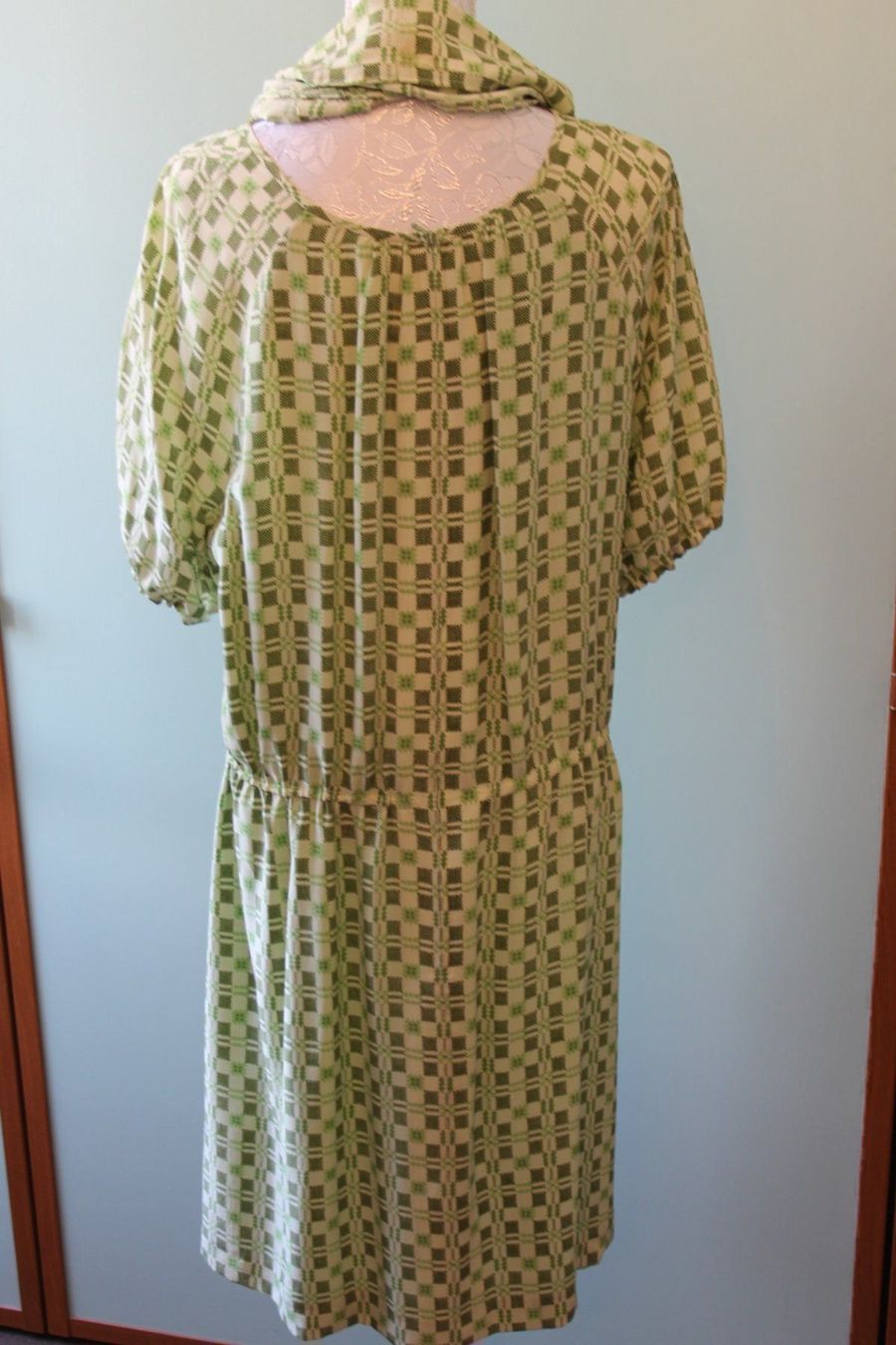 Vestiti: Kleid – Usato da Schaan venduto da antikes_und_kurioses 4