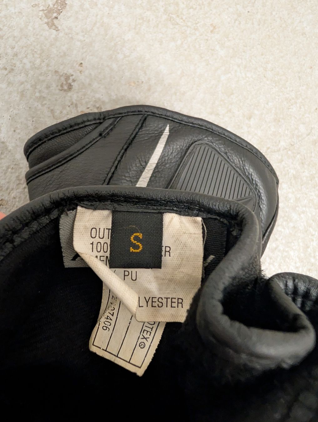 Dainese Guanti & manicotti: Motorradhandschuhe mit Protektoren | gepflegt – Usato da Oetwil an der Limmat venduto da martigni 2