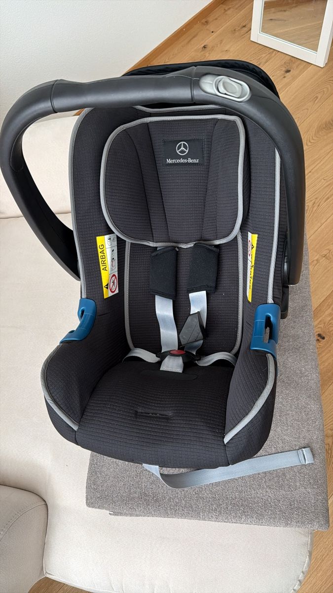 Britax Römer Seggiolini per auto: Maxi Cosi Babyschale Mercedes NEU – Nuovo (secondo la descrizione) da Hagendorn venduto da jen_dbm8