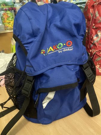Blauer Jako-o by Deuter Wanderrucksack