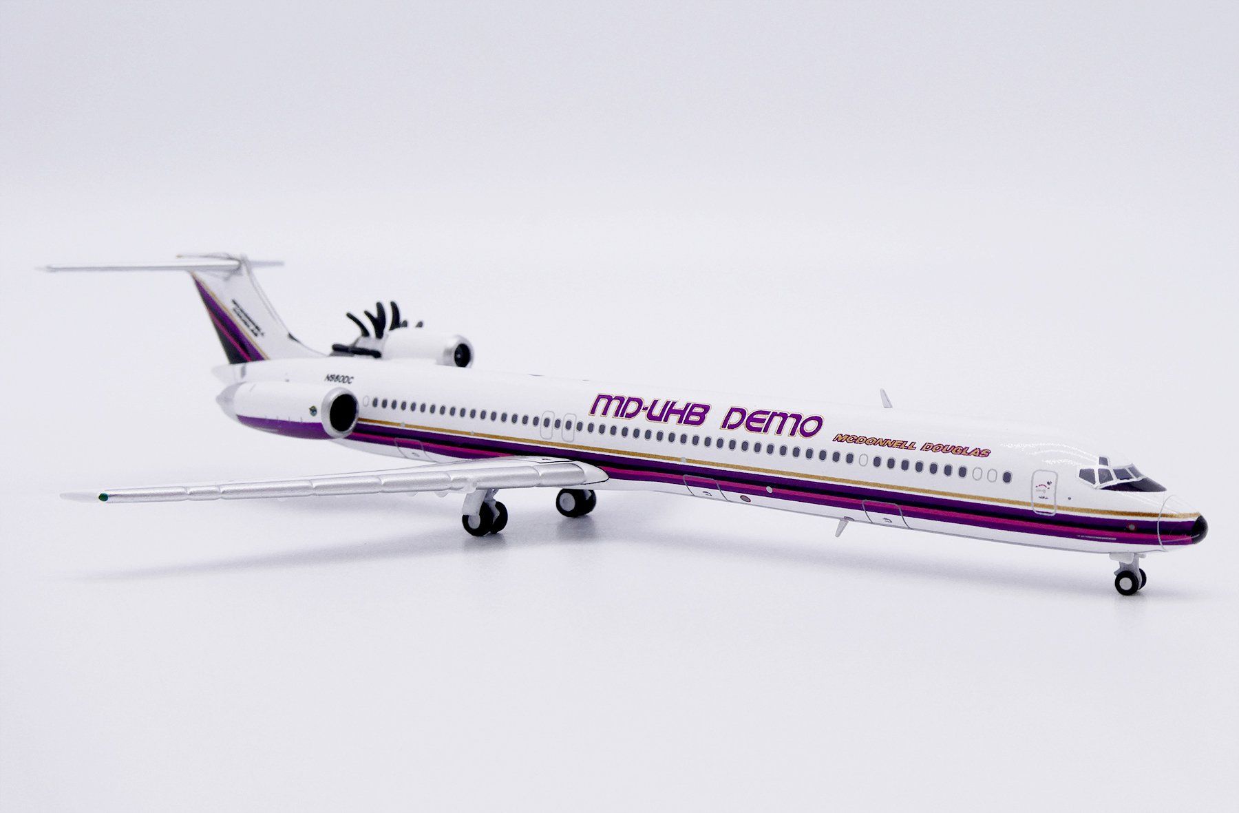 McDonnell Douglas Modellbausätze & Standmodelle: MD-81 - DEMO – Neu und originalverpackt aus Morges von iljamuromez 3