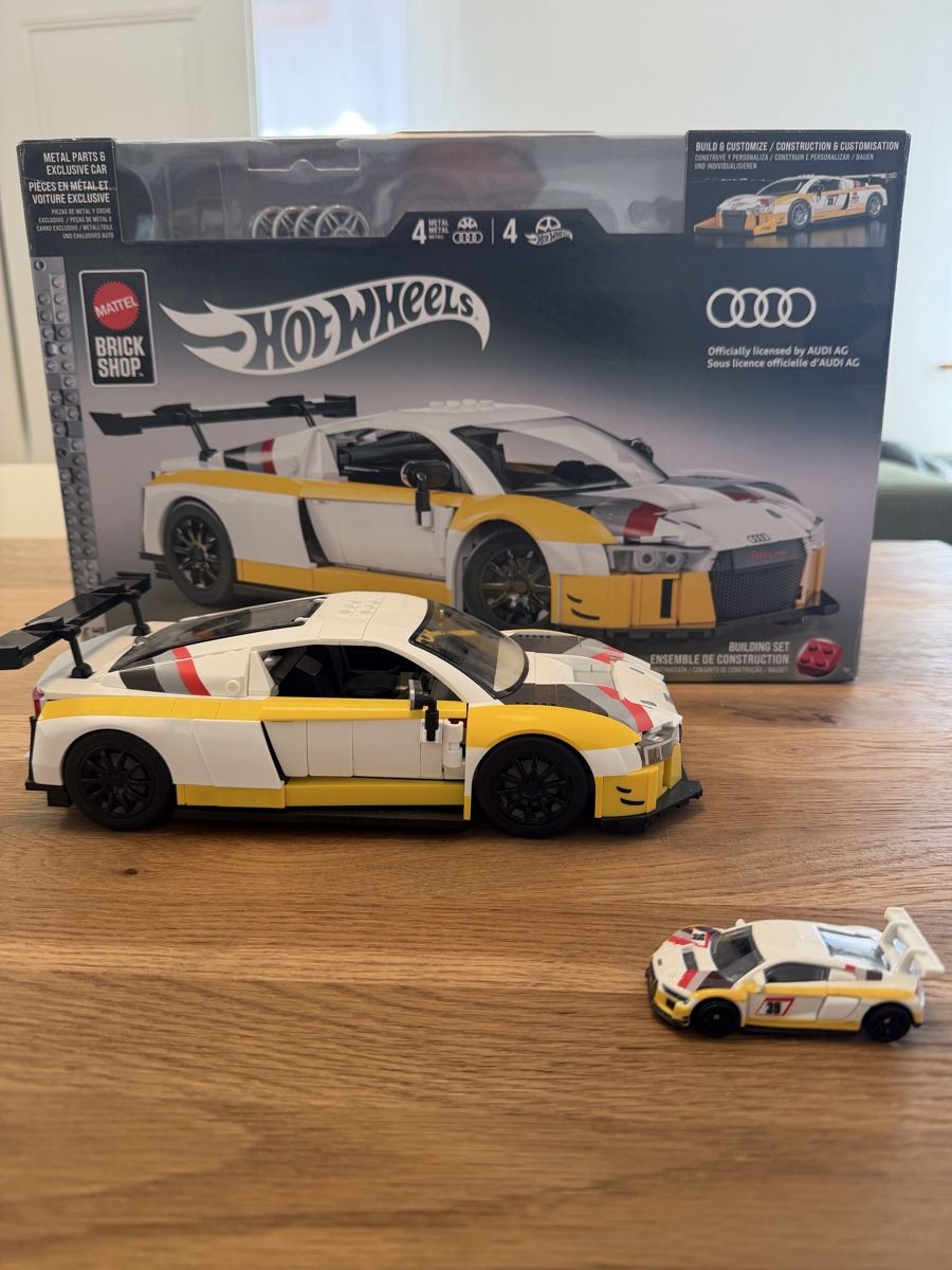 Hot Wheels Modellini d'auto: Hot Wheels Brick Audi R8 LMS – Usato da Basel venduto da Touri94