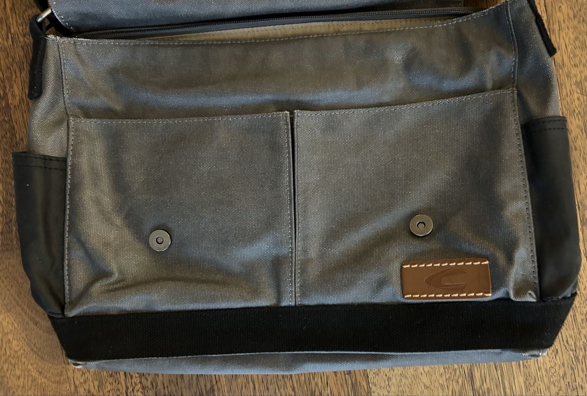 Valigie & Borse: Camel active Messenger Bag – Usato da Seuzach venduto da Megane1 4