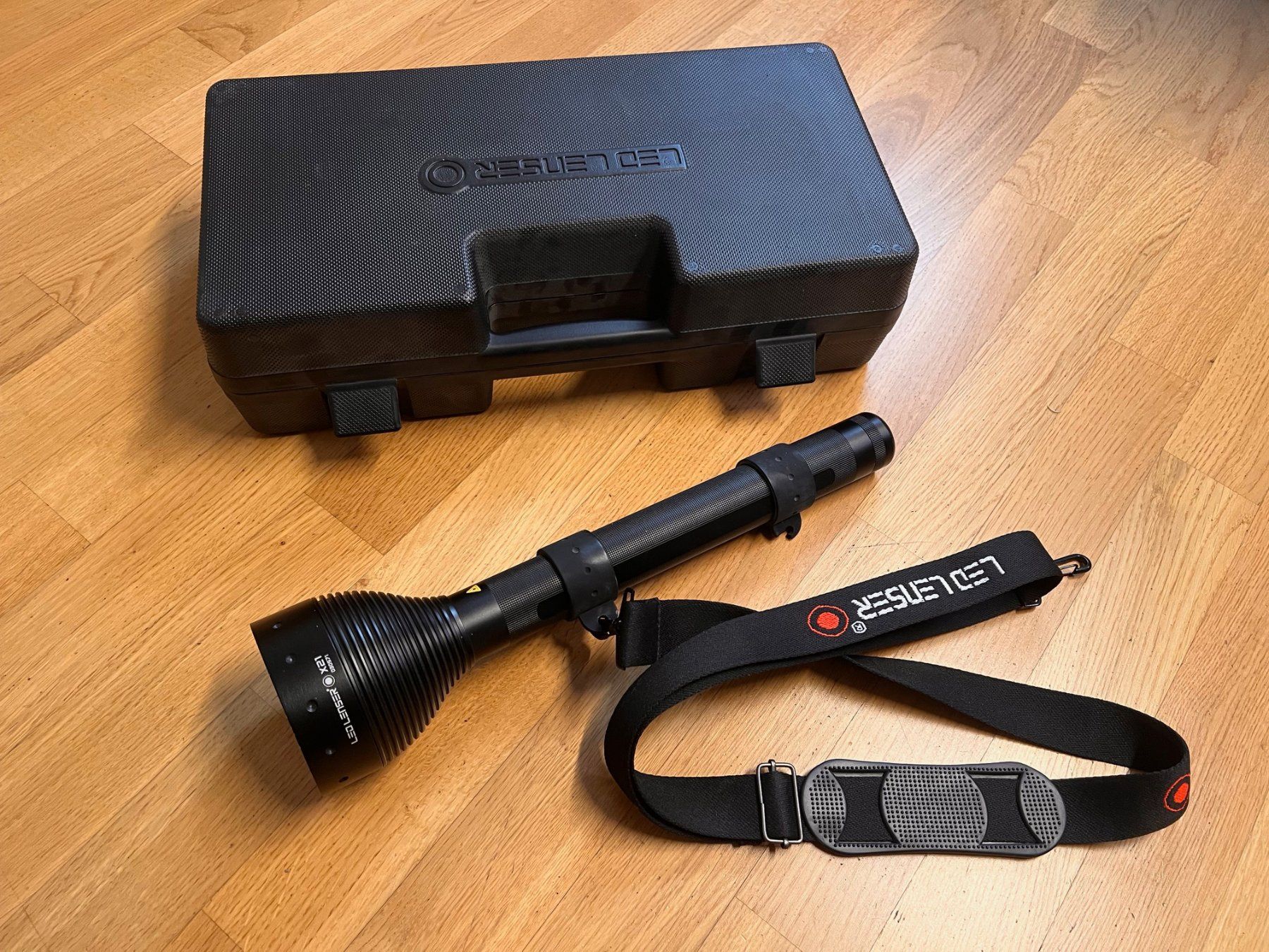Ledlenser Lampade: LED Lenser X21 – Usato da Dietwil venduto da deneb26