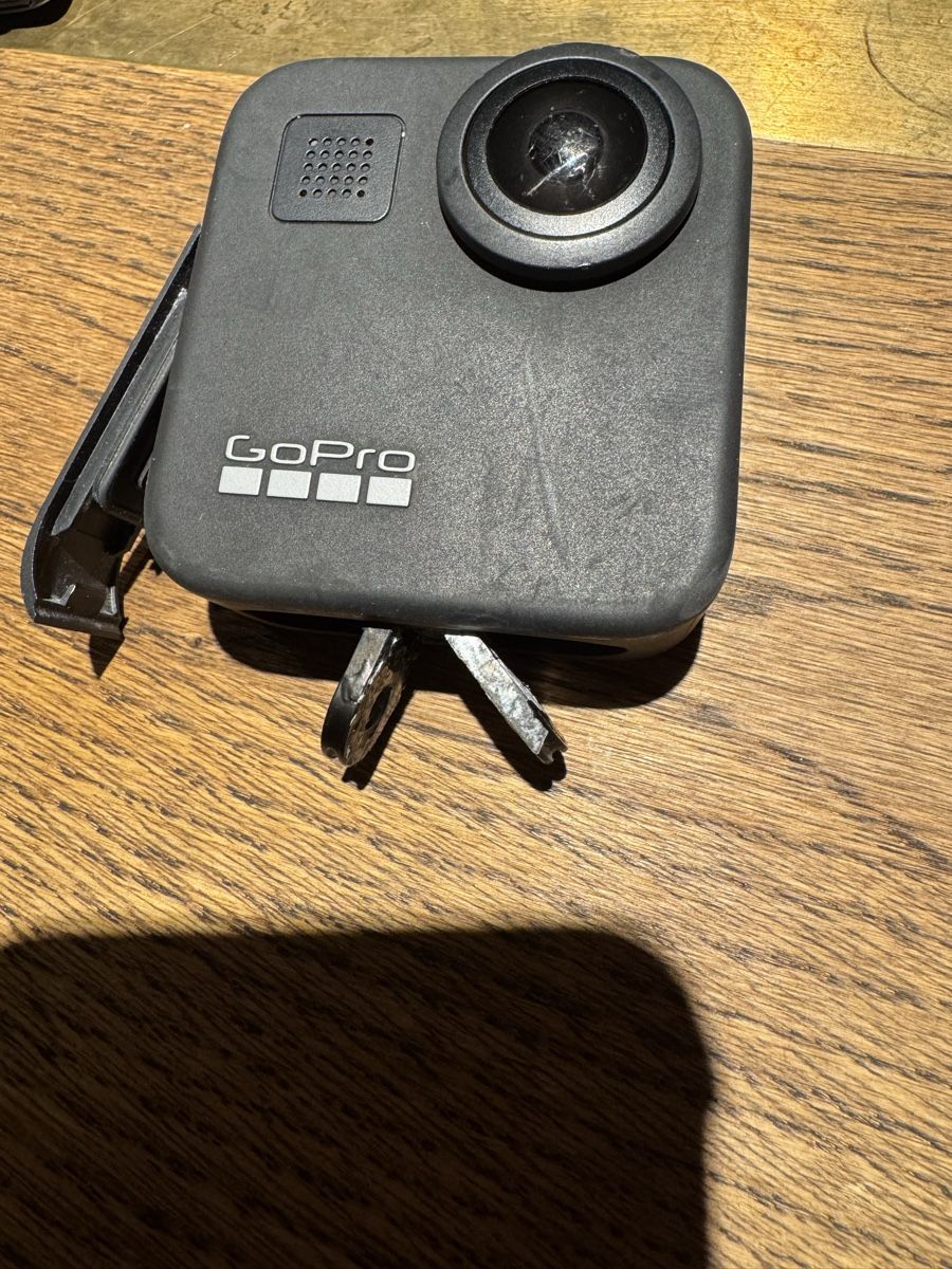 Gopro Action Cam: GoPro 360 - – D'occasion à St. Moritz par Bengeee 1