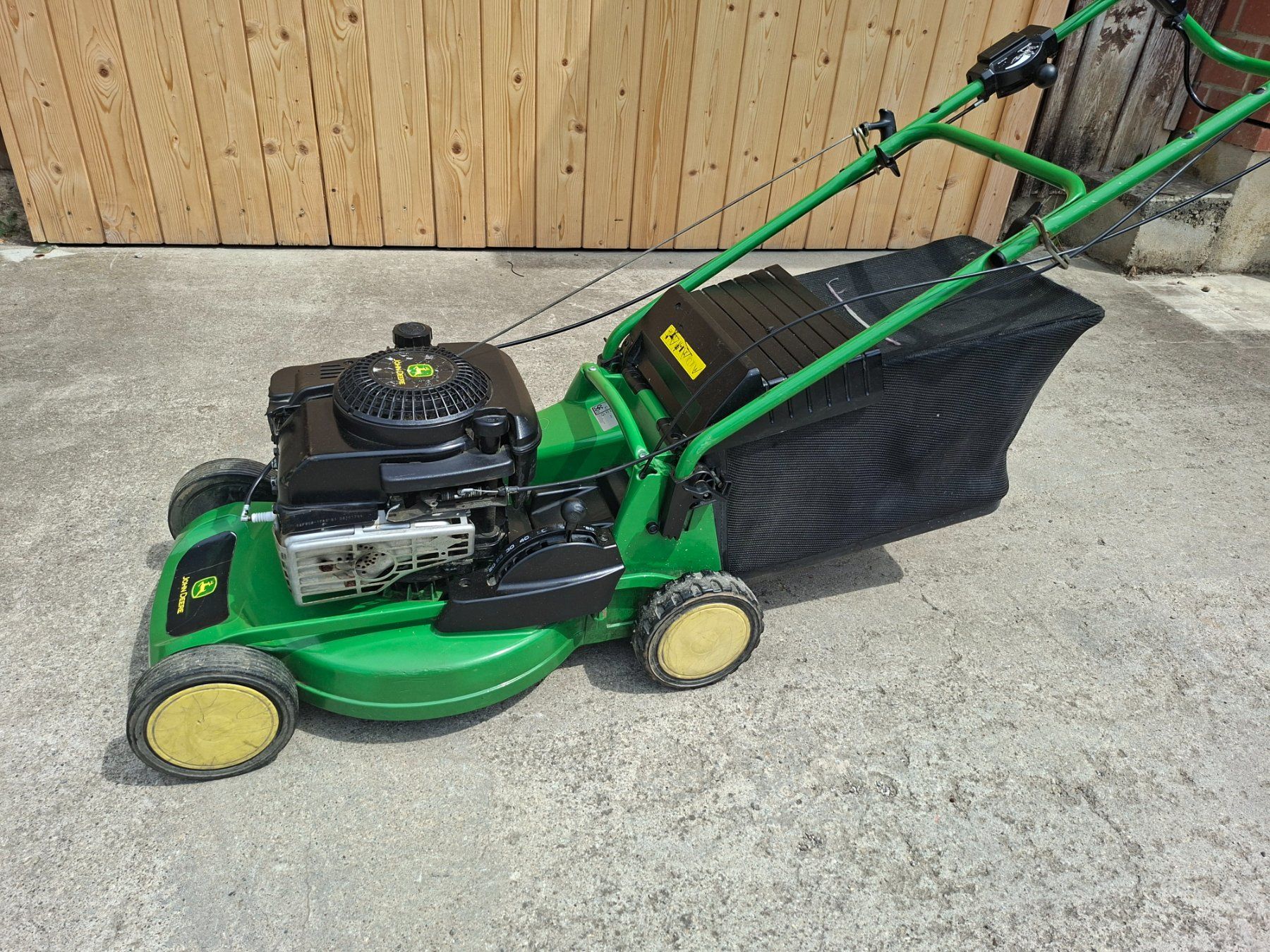 John Deere Tagliaerba: Rasenmäher John Deere R47S mit Radantrieb – Nuovo (secondo la descrizione) da Niederuzwil venduto da Dakitiki 1