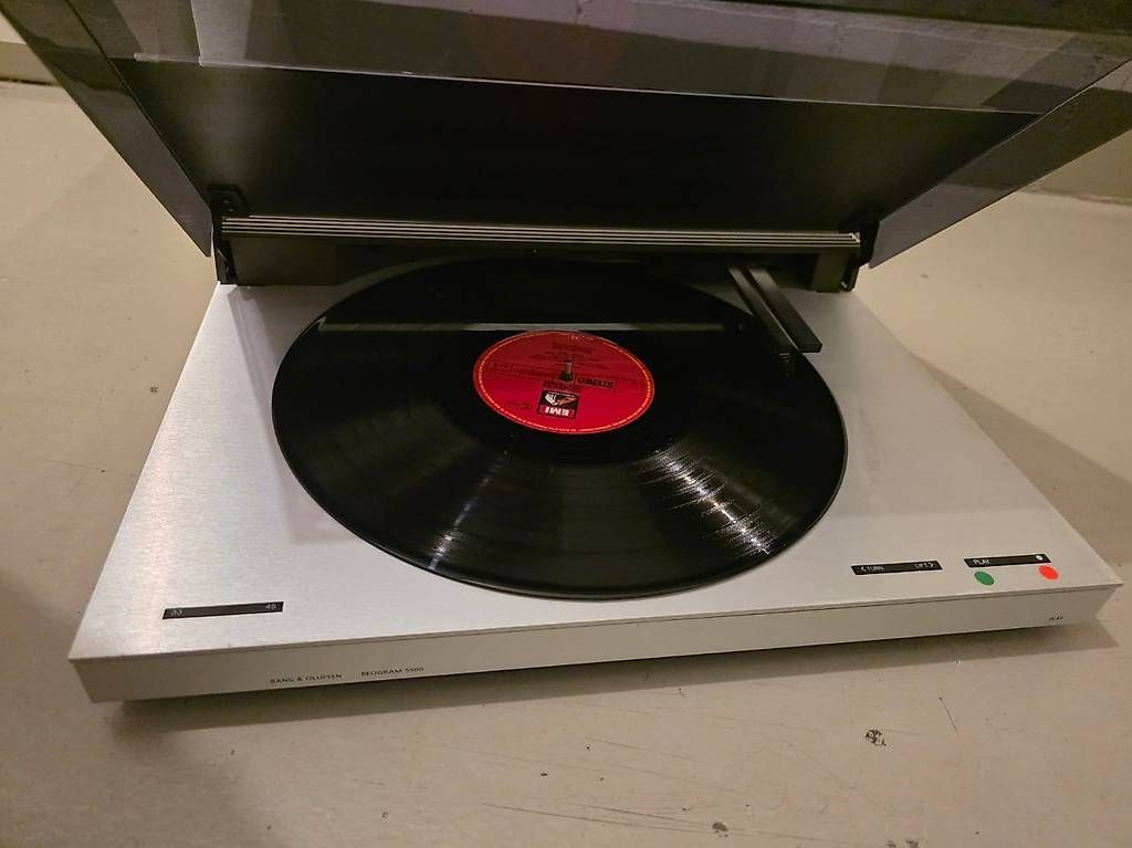 Bang & Olufsen Plattenspieler: Bang&Olufsen Beogram 5500 – Gebraucht aus Ermatingen von ver_vs8d