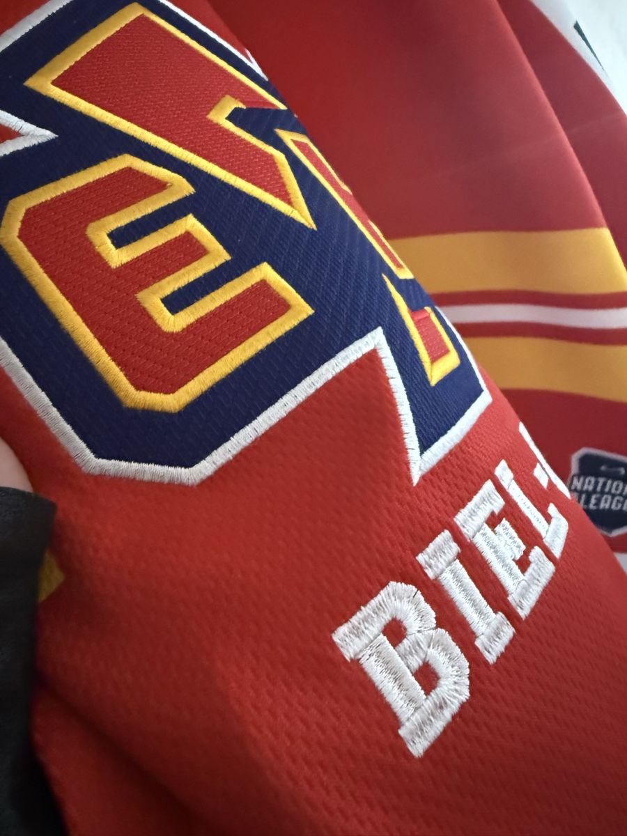 Ccm Maillots de corps & Pantalons: Maillot EHC Biel-Bienne CCM – D'occasion à Leysin par seb_knj9 1