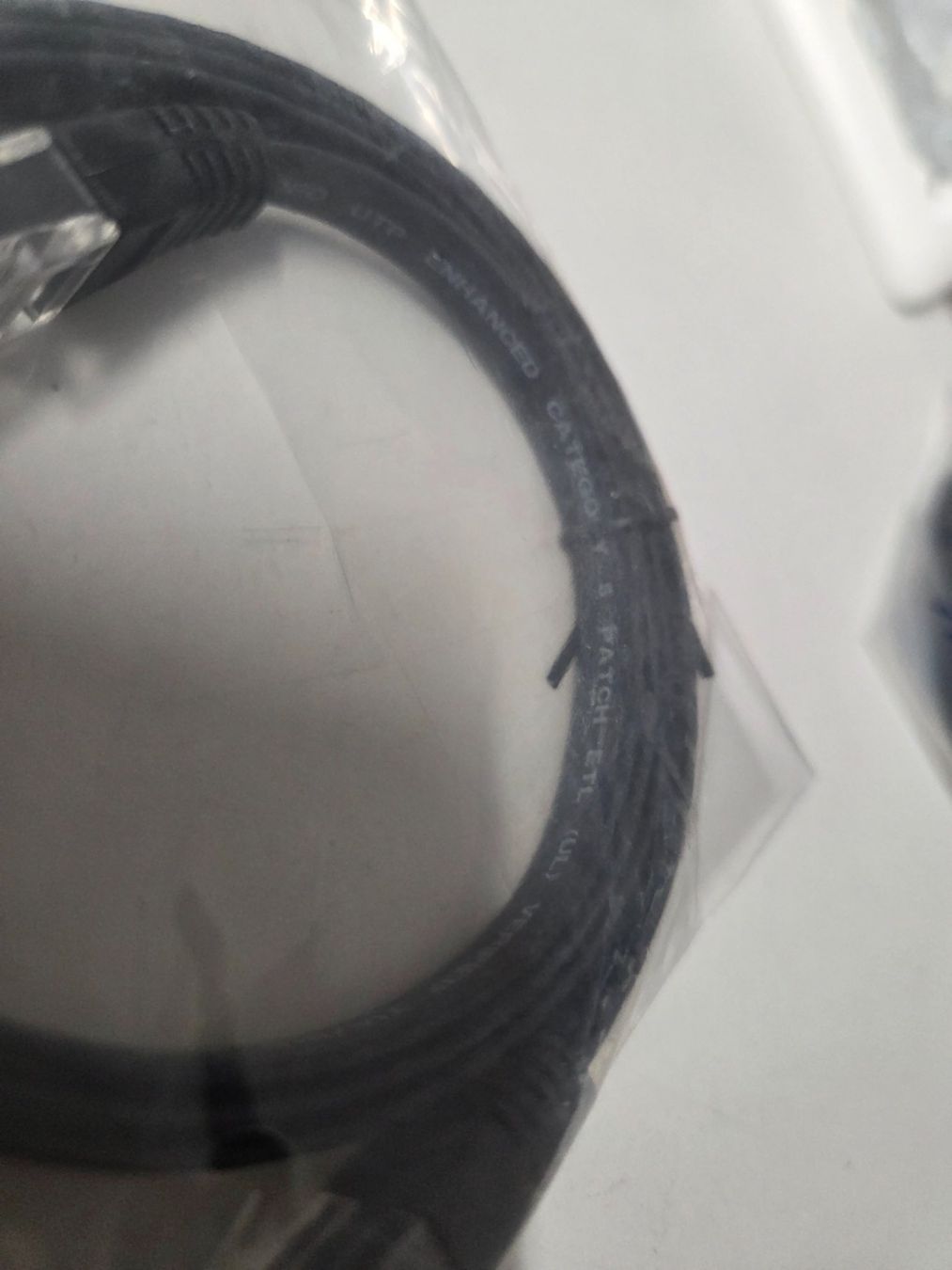 Kabel: Patchkabel ukv Netzwerkkabel 1m Kat5 Cat5 ethernetkabel – Gebraucht aus Zürich von Alibaba1234 1