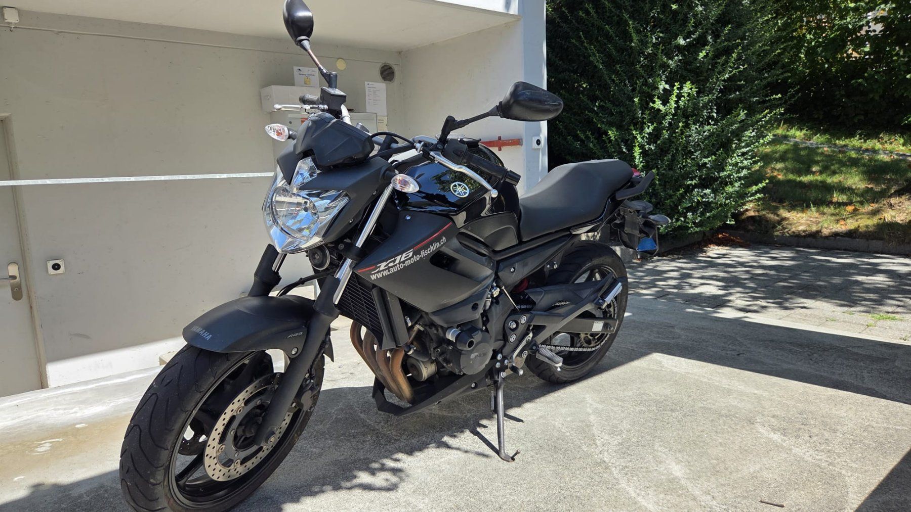 Yamaha Strada: Yamaha XJ6NA – Usato da Rotkreuz venduto da stivibugi