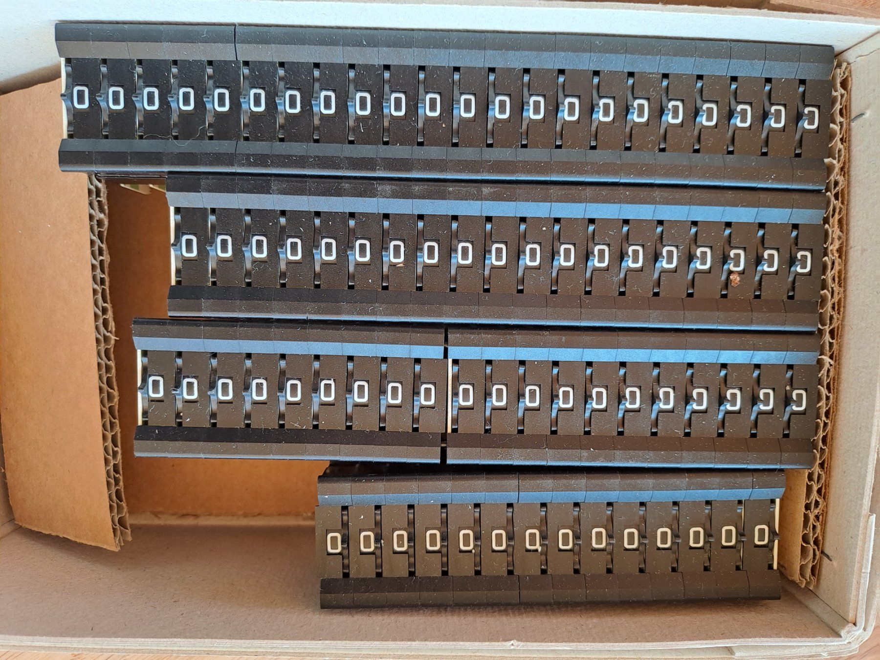 Componenti elettronici: Multiswitch (Dezimal zu BCD) – Usato da Rieden SG venduto da Mpfenni