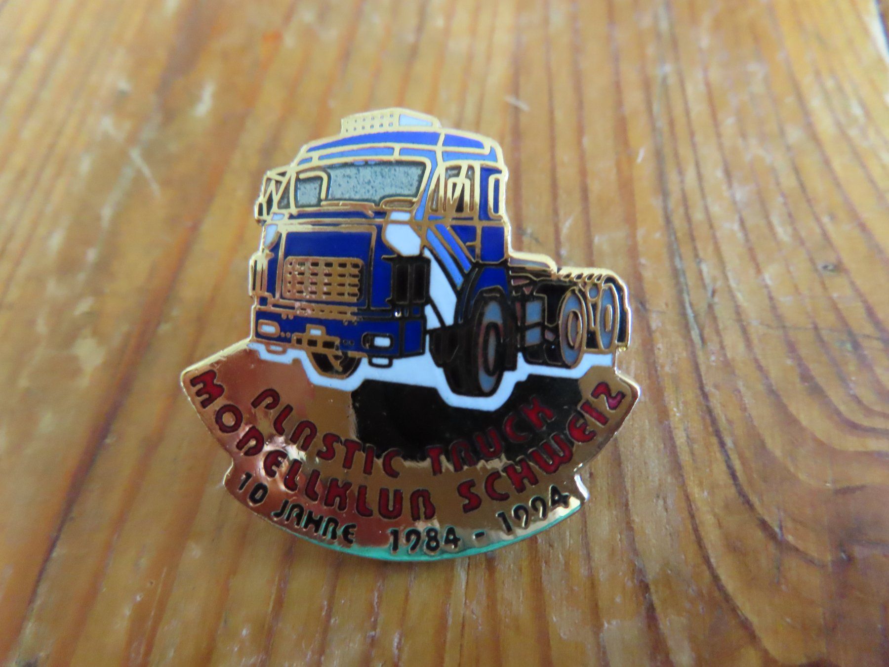 Saurer Placchette & Badge: 2 Pins Saurer Neuwertig – Usato da Egerkingen venduto da 190-48Turbostar 2