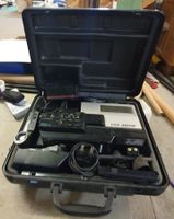 Hitachi VHS Movie Camcorder mit Zubehör im Koffer