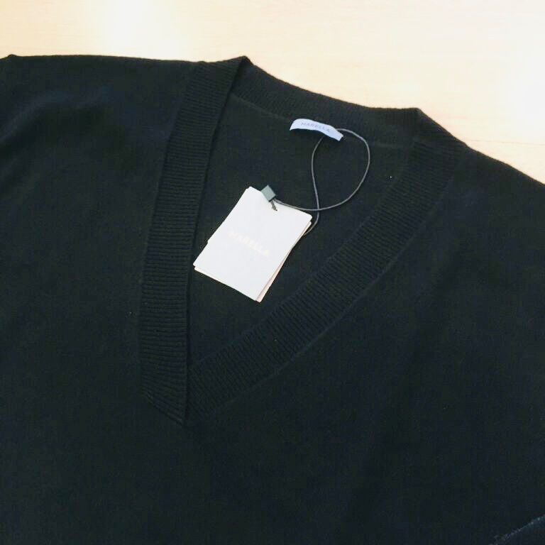 Marella Pulls & Sweat-shirts: Marella Fein Strick Pullover V Ausschnitt schwarz Gr 40 – Neuf avec emballage d'origine à Zürich par rar_b2y9 1
