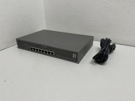 LEVELONE FEP-0811 Ethernet Switch