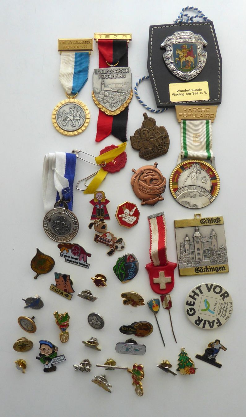Placchette & Badge: Abzeichen, Plaketten, Diverse – Usato da Aesch BL venduto da Kauri1