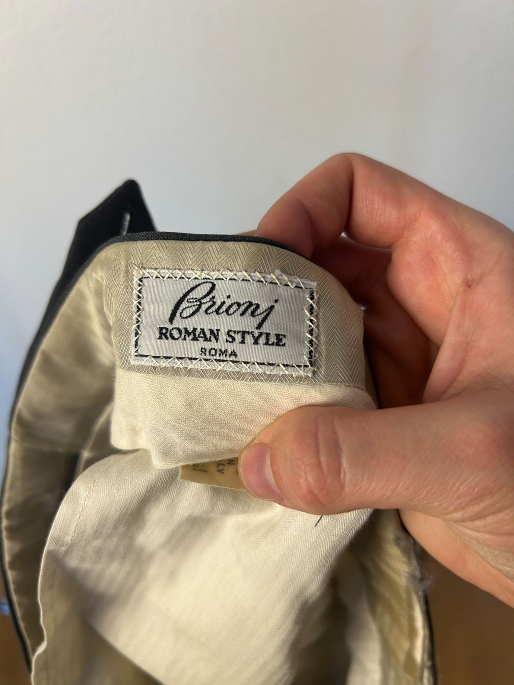 Brioni Hosen: Brioni Grey Wool Trouser – Gebraucht aus Bern von kurtikobolt74 3