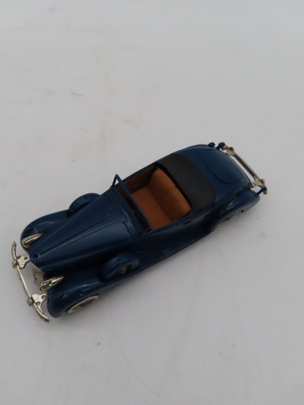 Modellini d'auto: Auto Replicas 16 – Packward Twelve 1937 – Usato da Reinach BL venduto da WBZ-Flohmarkt 3