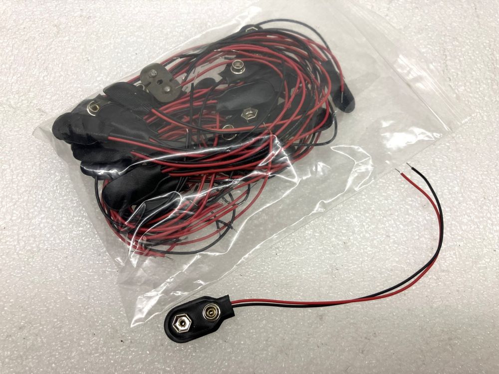 RC Modellbau: RC Anschlusskabel für 9V Batterie - Steckverbinder, Schnapp – Neu (gemäss Beschreibung) aus Thun von retoolinoo