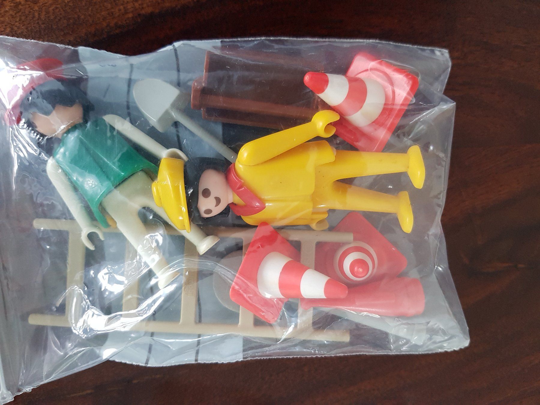 Playmobil Spielzeuge: Playmobil Figuren Nostalgie Konvolut – Gebraucht aus Gutenswil von rolfsimmen31 6