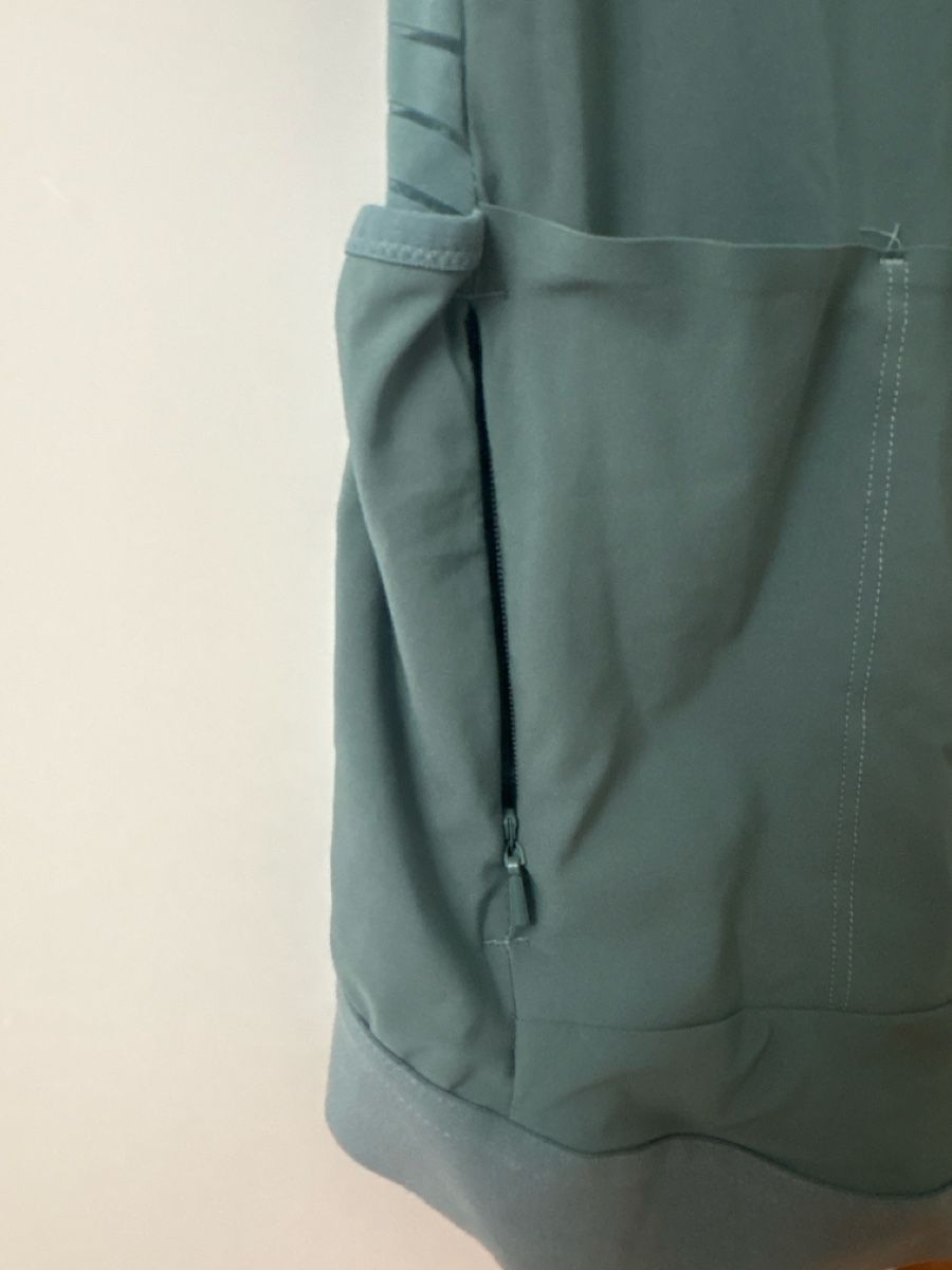 Decathlon Canottiere & Pantaloni: Van Rysel Kurzarm Radtrikot blau/grau – Usato da St. Gallen venduto da jan_xkh8 2