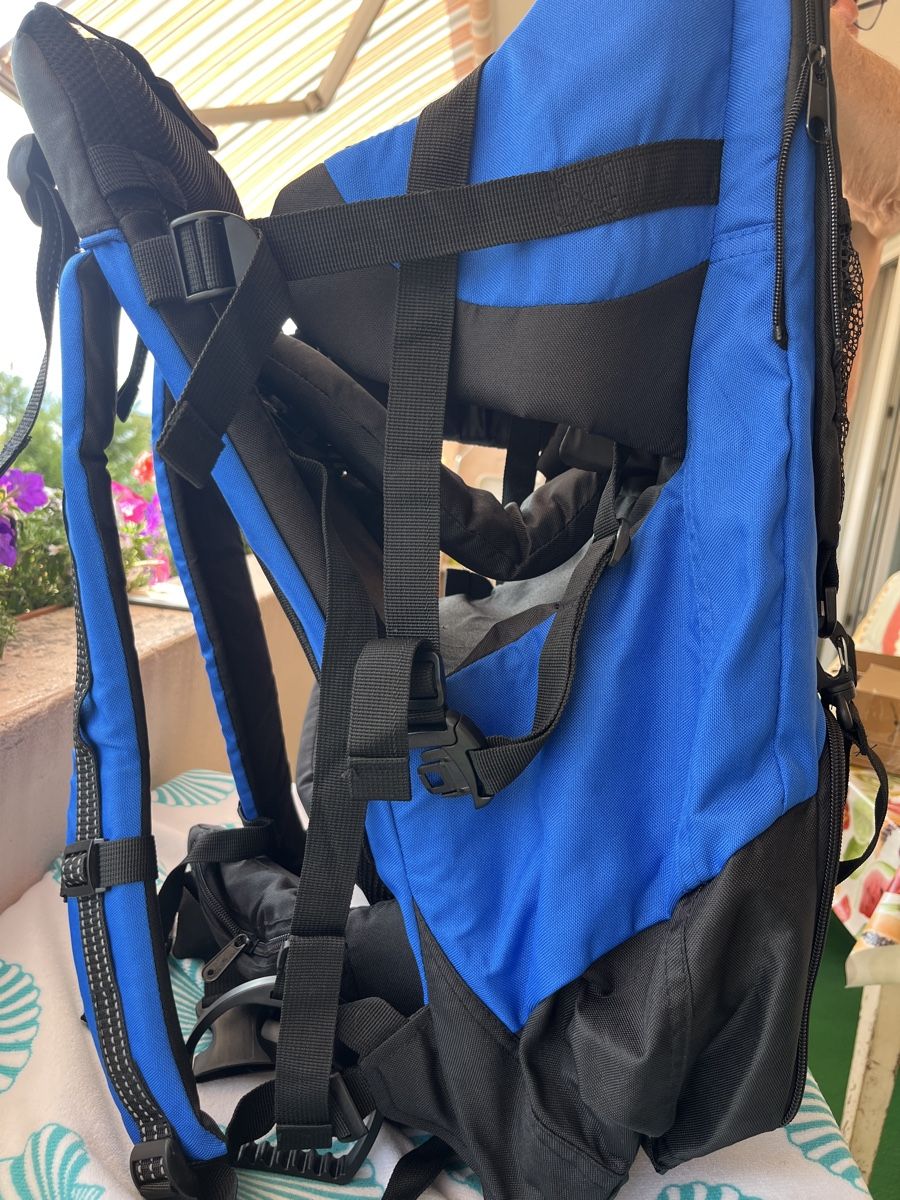 Marsupi portabebè: Kindertrage Clevr blau schwarz – Usato da Stäfa venduto da vic_x2d6 2