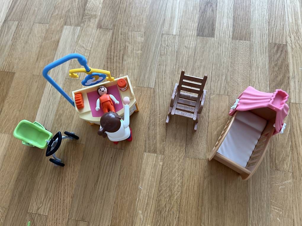 Giocattoli: Playmobil Baby-Zimmer  – Usato da Adliswil venduto da Ursula8102 3