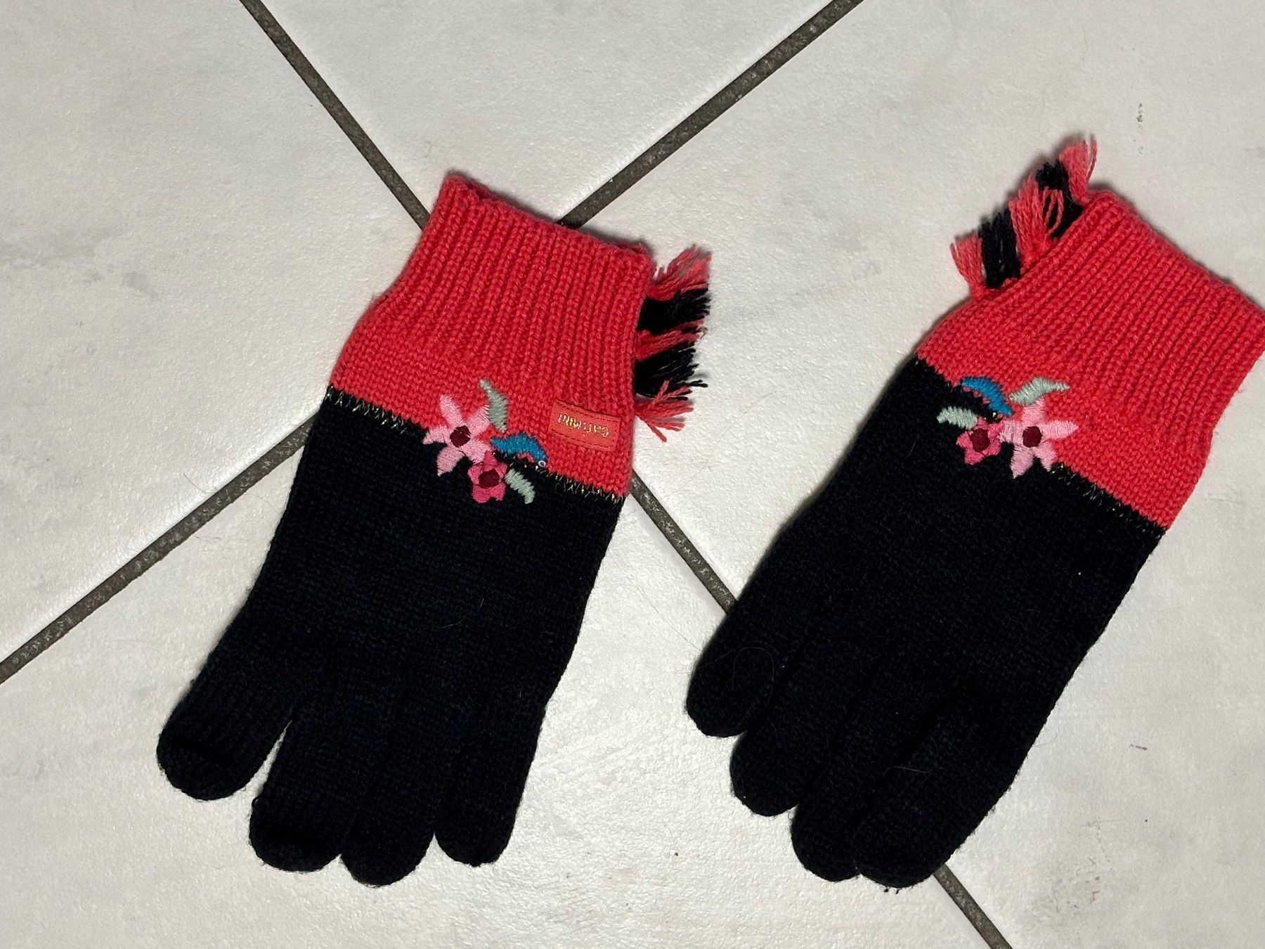 Guanti: CATIMINI gants 8/12ans – Nuovo (secondo la descrizione) da domdidier venduto da picolo99