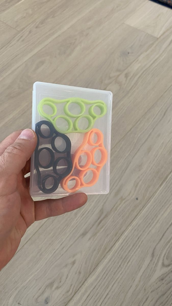 Altro in Bricolage: Forearm training rubbers – Usato da Allschwil venduto da car_5fw9 1