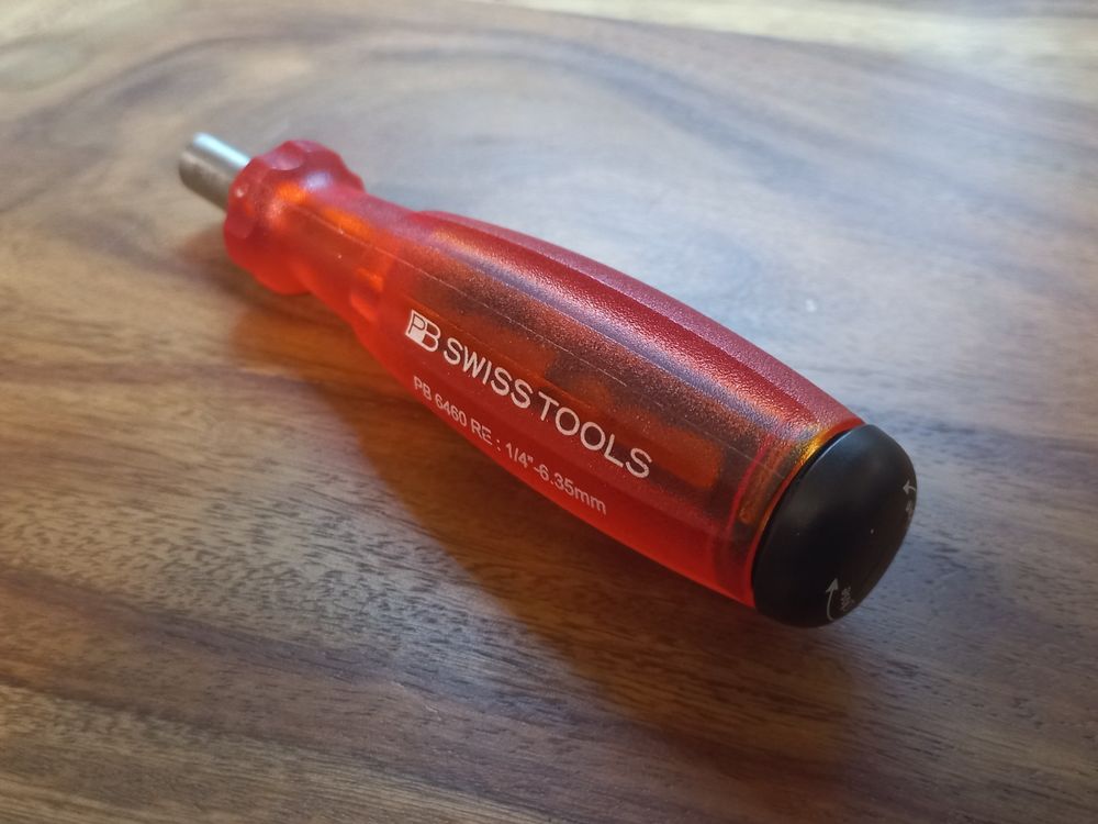 PB Swiss Tools Bit-Set C6 985 – Magnetischer Bithalter, 10 Bits TORX/PHILLIPS/INNENSECHSKANT, Swiss Made