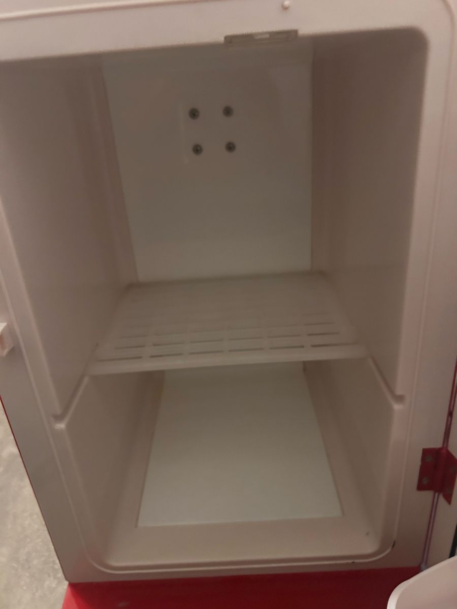 Coca-Cola Kühlschrank: Coca cola mini fridge – Gebraucht aus Glattbrugg von suz_8xg5 1
