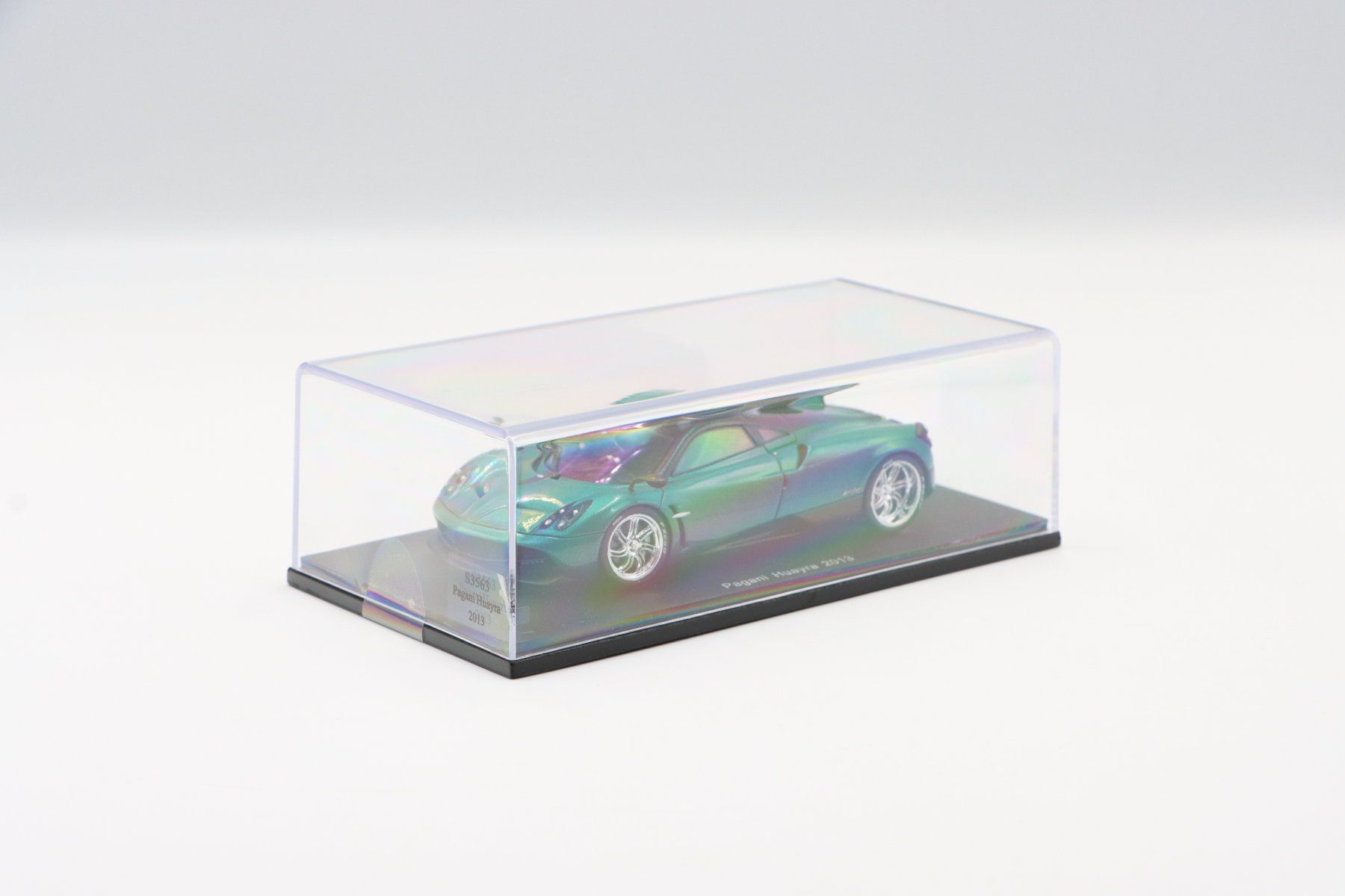 Modellautos: Pagani Huayra 2013 1:43 Spark – Neu und originalverpackt aus Bühl b.Aarberg von modelldiecast 3