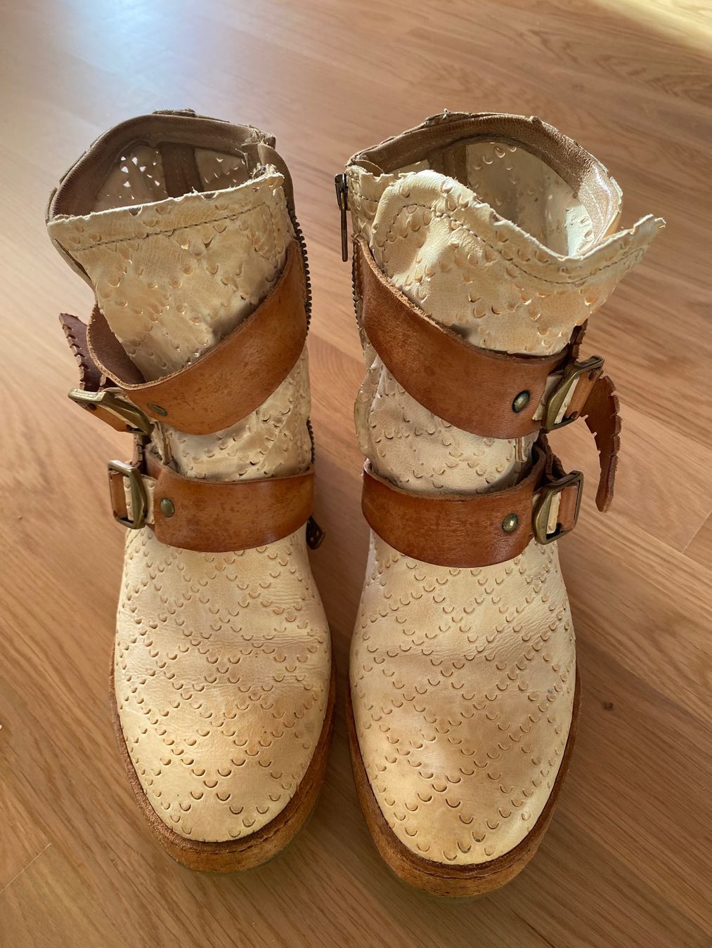A.S.98 Scarpe da donna: Bottines A.S.98 – Nuovo e nell'imballaggio originale da Clarens venduto da OptitesJoliesChoses