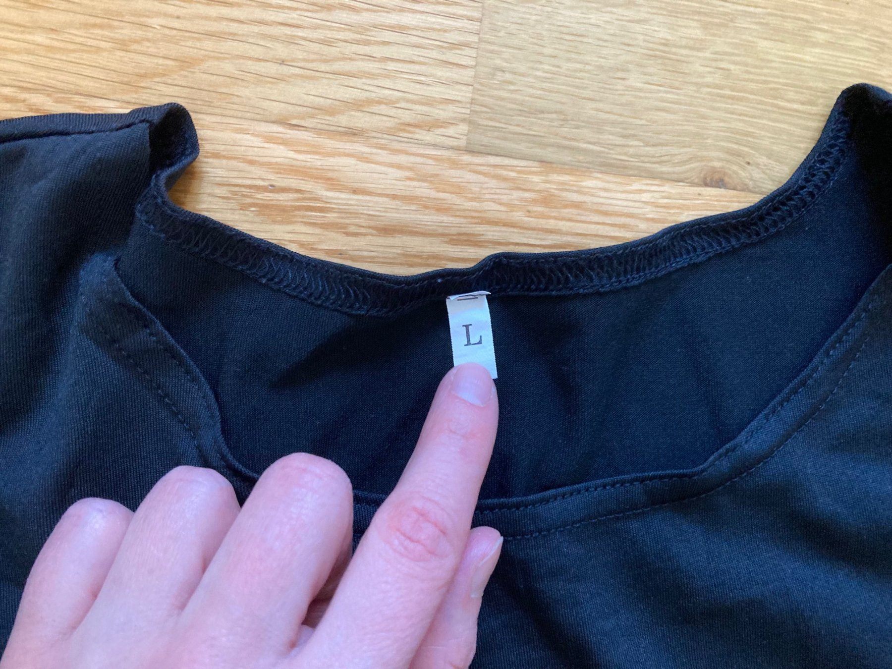 Lotti di vestiti: 5x Schwangerschafts-Shirts bzw. -Pullover – Usato da Grüt (Gossau ZH) venduto da javelin00 4