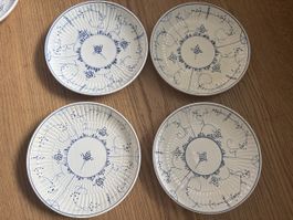 Villeroy & Boch Dresden 11 antike Teeteller, 1 Tasse