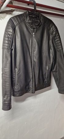 VESTE SIMILICUIR TAILLE XL NOIRE