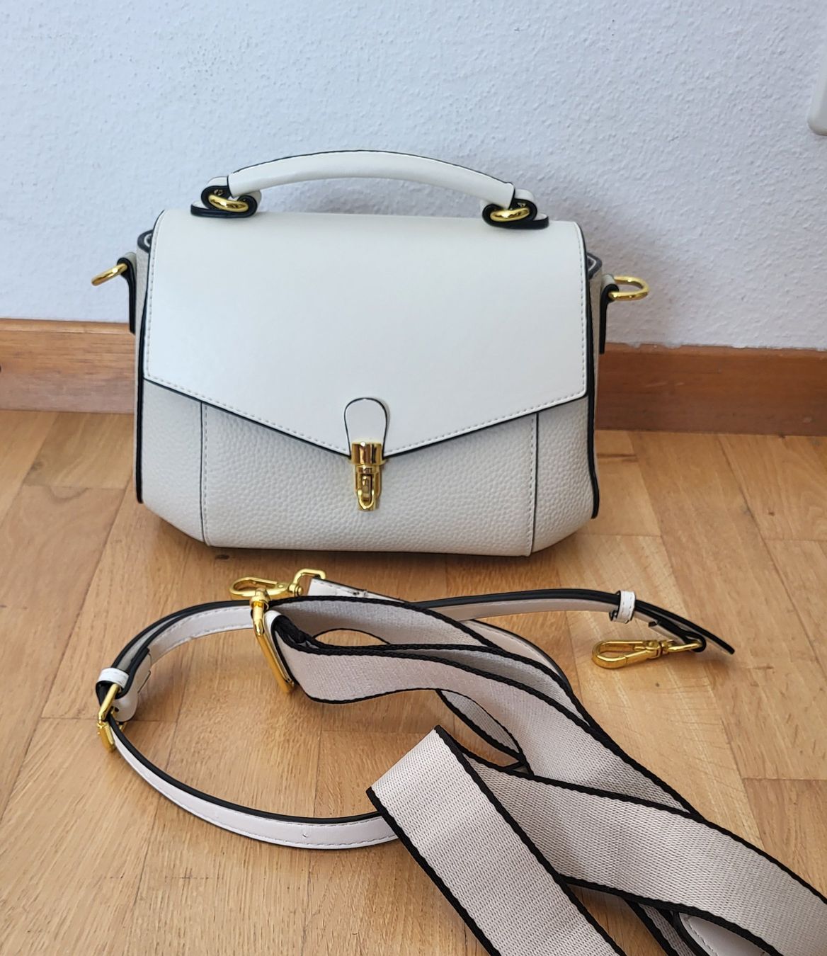 Borse da donna: Sac beige – Nuovo (secondo la descrizione) da Fribourg venduto da VictoriaShop7 1