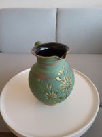 Grüne Keramik Krugformige Vase/ goldenen Linien/Blumendekor