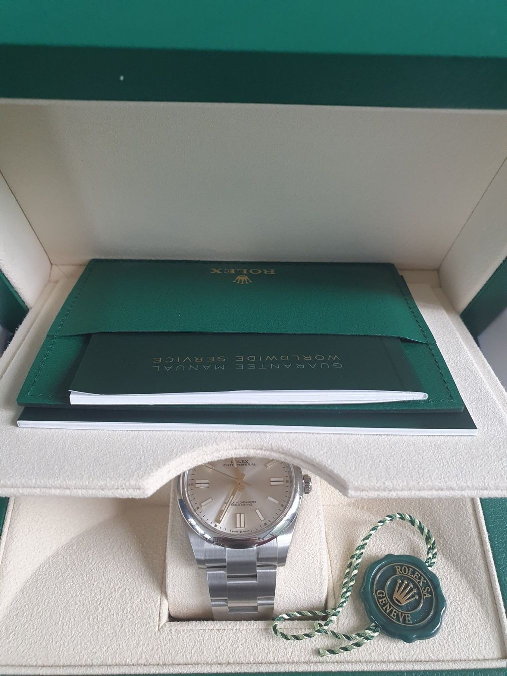 Rolex Orologi: ROLEX Oyster Perpetual 41 – Nuovo e nell'imballaggio originale da Zürich venduto da Buscape1980 1