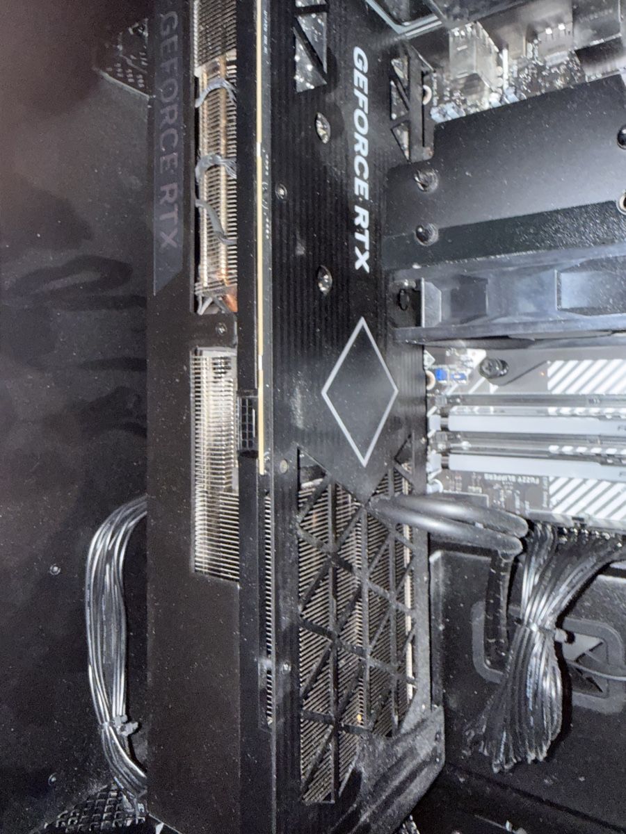 Nvidia Grafikkarten: Nvidia rtx 4090 OEM-Modell – Gebraucht aus Zürich von wol_v78b 1