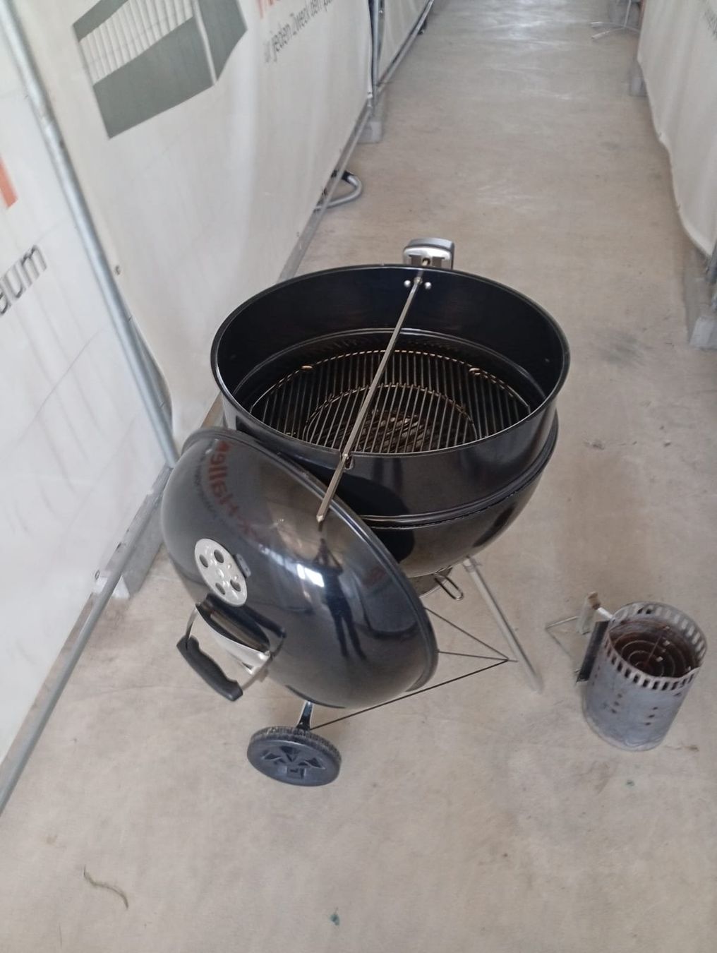 Griglie: Weber Kugelgrill Elektrischer Drehspieß – Usato da Ermatingen venduto da jry_5lly 1