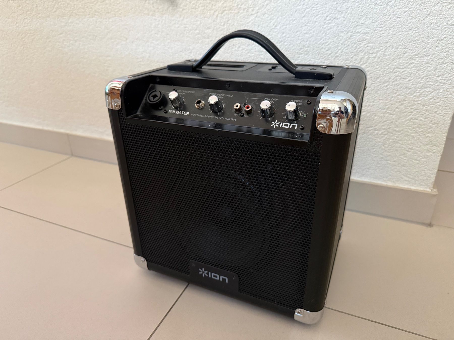 Lautsprecher: Ampli enceinte Ion Tailgater / haut-parleur – Gebraucht aus Morrens VD von YannD02
