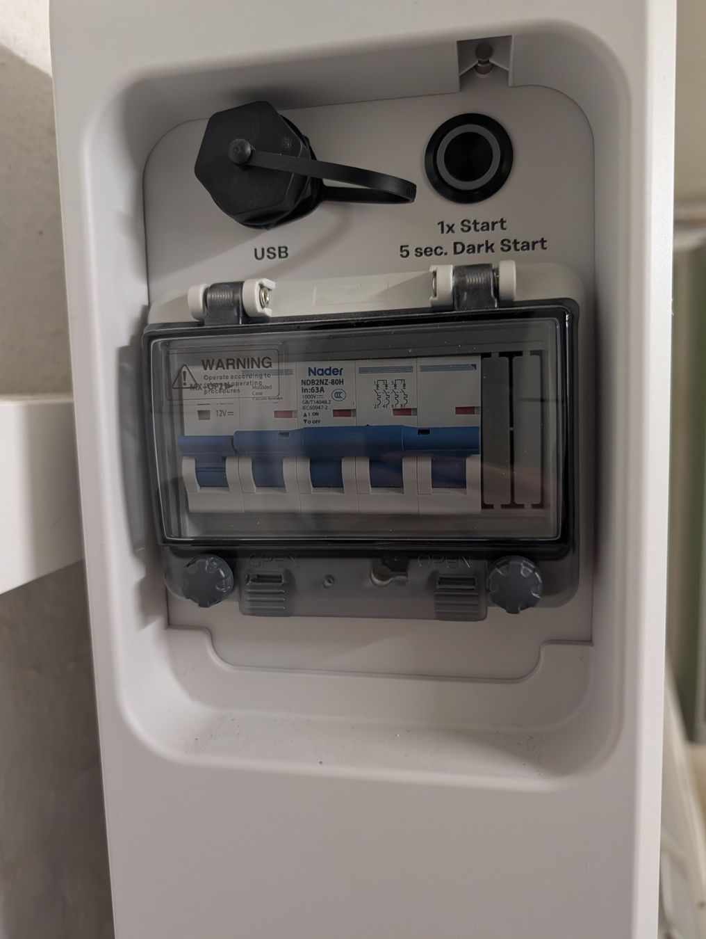 Fronius Dispositivi a energia solare: Fronius Reserva 15.8 Batteriespeicher – Usato da Winterberg ZH venduto da Phuturephil 2
