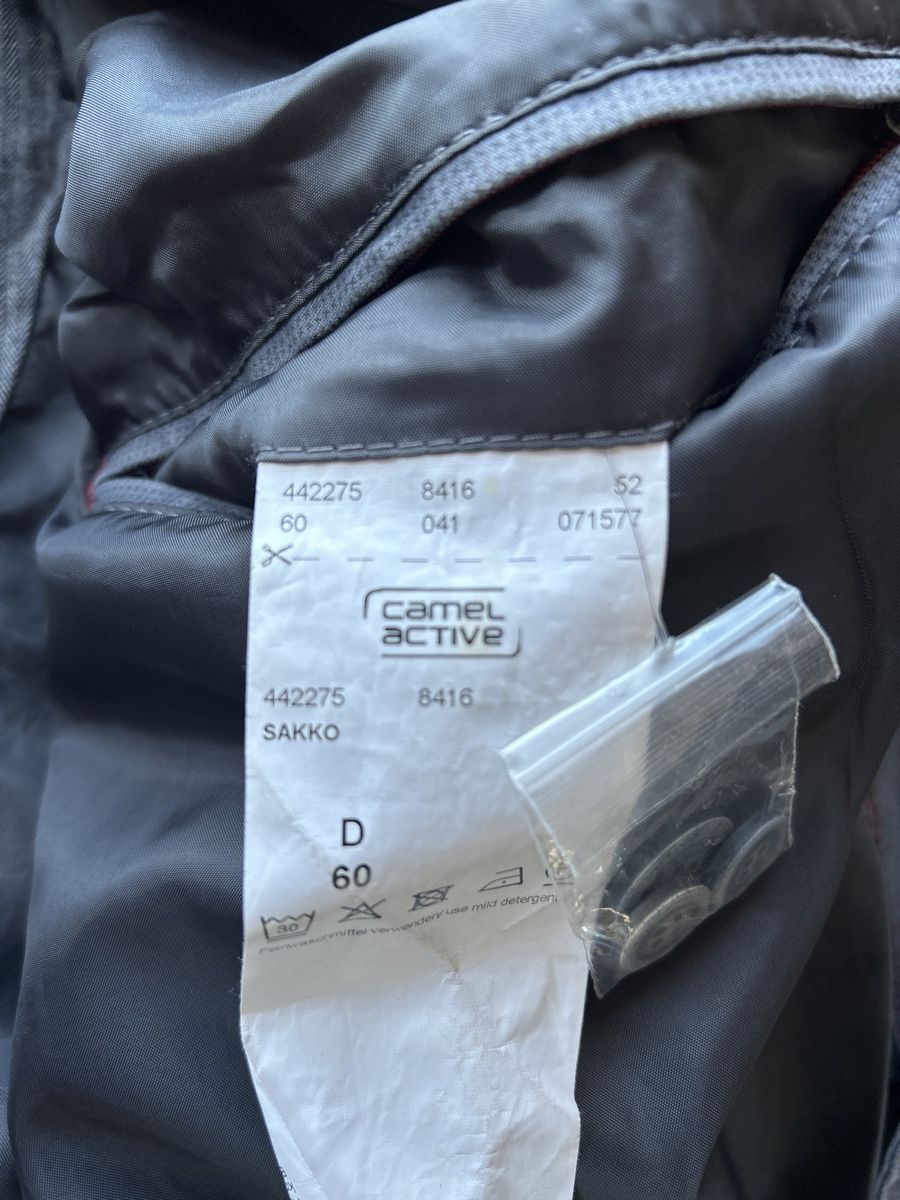 Camel Giacche: Blazer Camel Active grise, taille 60, Regular Fit – Nuovo (secondo la descrizione) da La Brévine venduto da Pascal_79 2