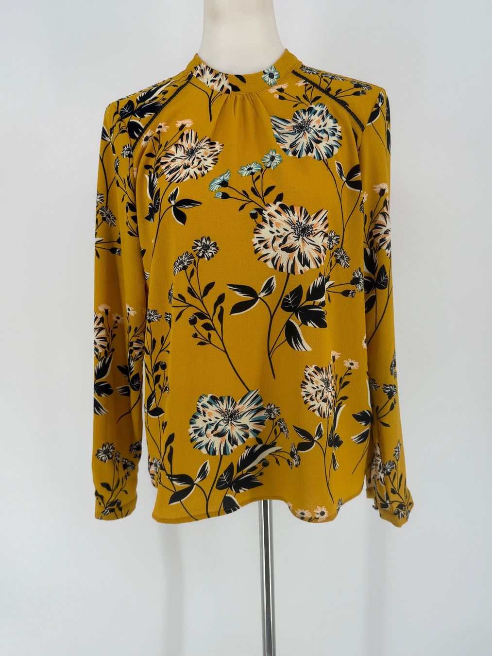 Camicette: Bluse/ Shirt Gr. 38 von Pigalle – Usato da Auenstein venduto da moin.