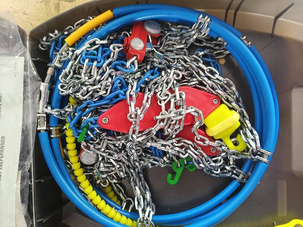 Autres accessoires p. véhicule: Vendo  – D'occasion à Gordola par aut_y8ht 2