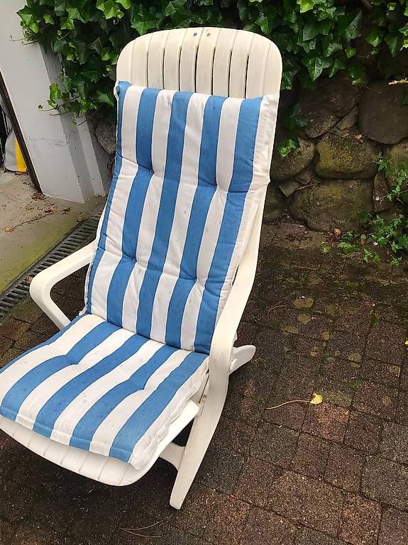 Sedie a sdraio: niedriger Gartenstuhl – Usato da Dübendorf venduto da Mimi_99 1