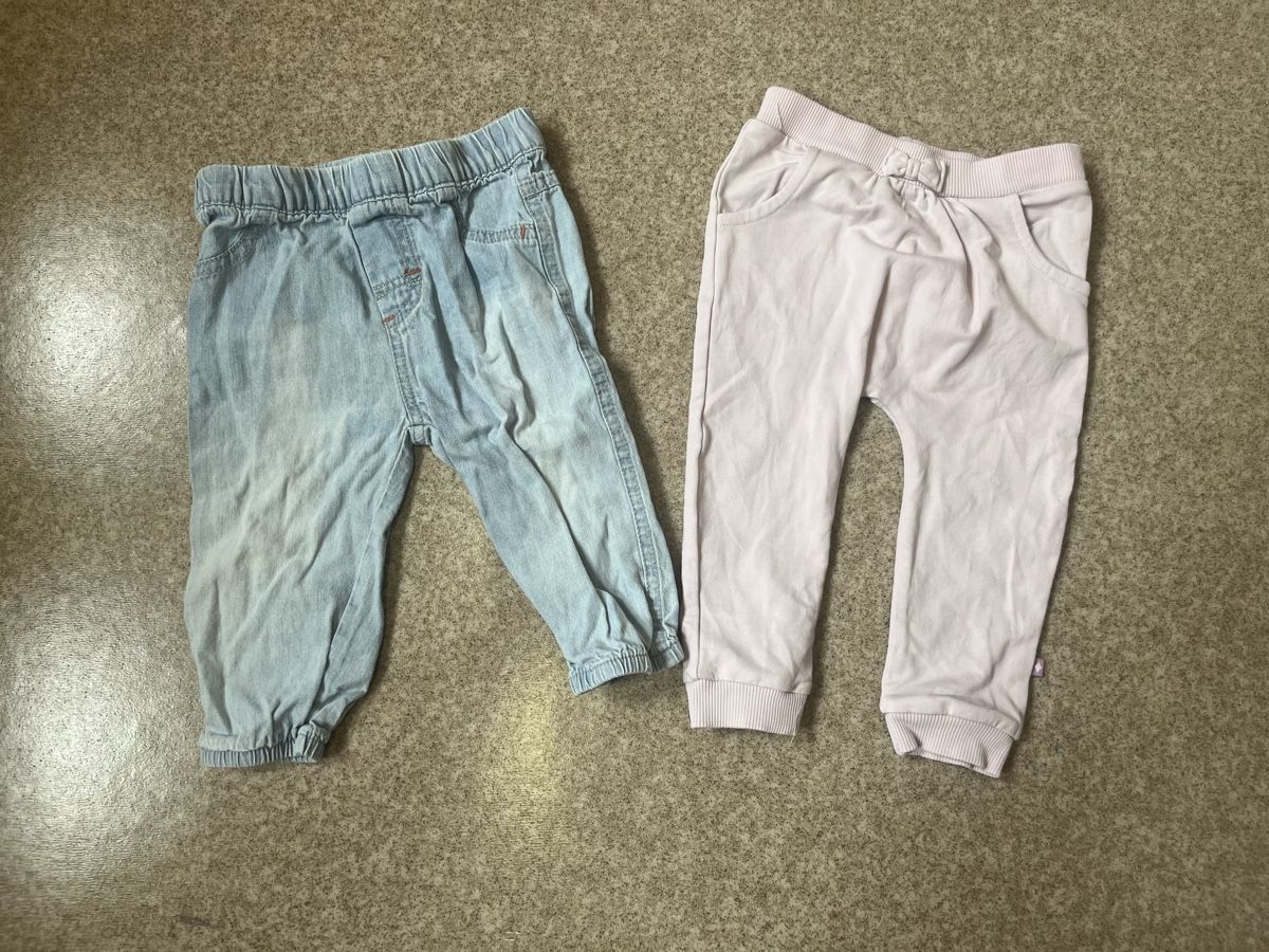 Lotti & Set di vestiti: Kleiderpaket Grösse 74 – Usato da Baldegg venduto da Livio. 3